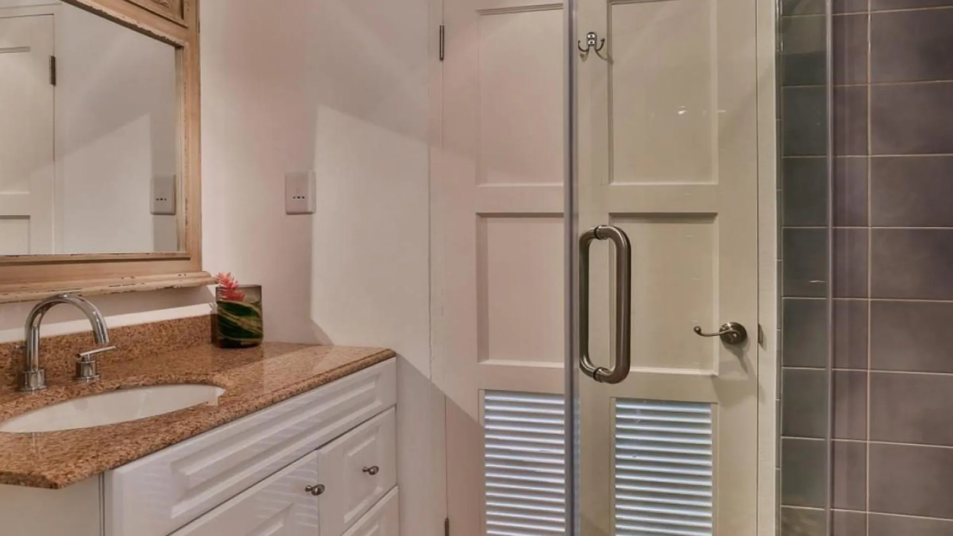 Magnificent 6 Bedroom Villa Gros Islet